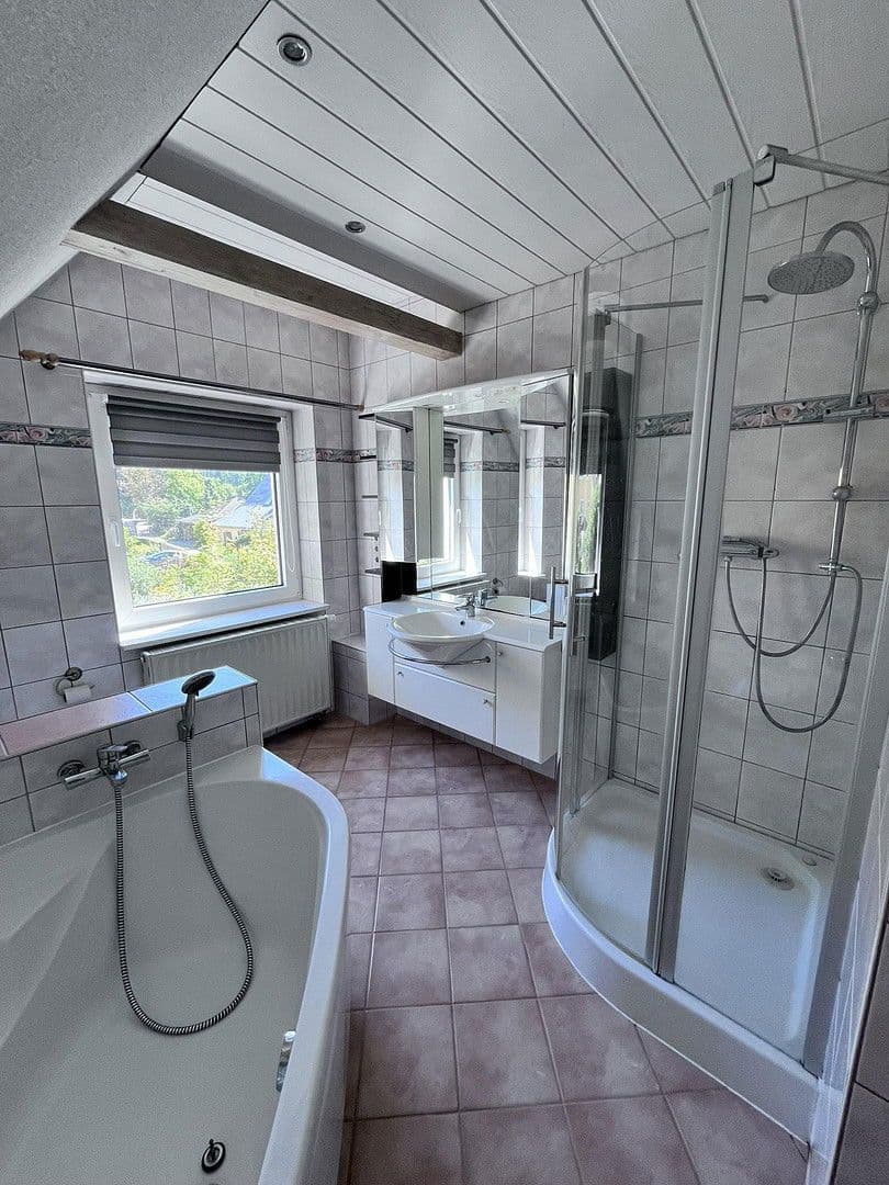 3 bedroom flat to rent, 78 m², August-Bebel-Straße 182 A, Grünhain-Beierfeld, Saxony 3 bedroom flat to rent, 78 m², August-Bebel-Straße 182 A, Grünhain-Beierfeld, Saxony