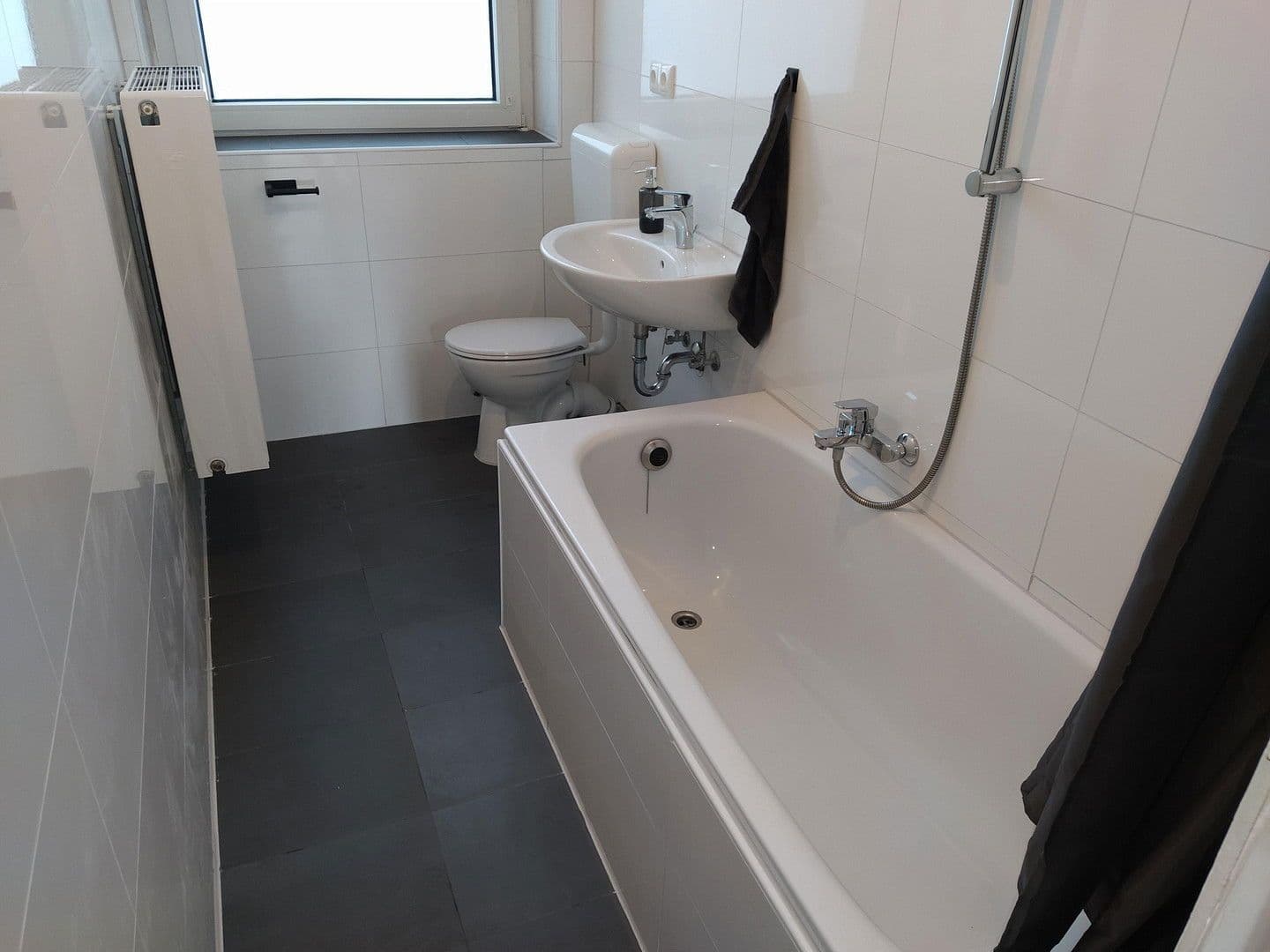 3 bedroom flat to rent, 65 m², Zeppelinstraße 139, Mönchengladbach, North Rhine-Westphalia 3 bedroom flat to rent, 65 m², Zeppelinstraße 139, Mönchengladbach, North Rhine-Westphalia