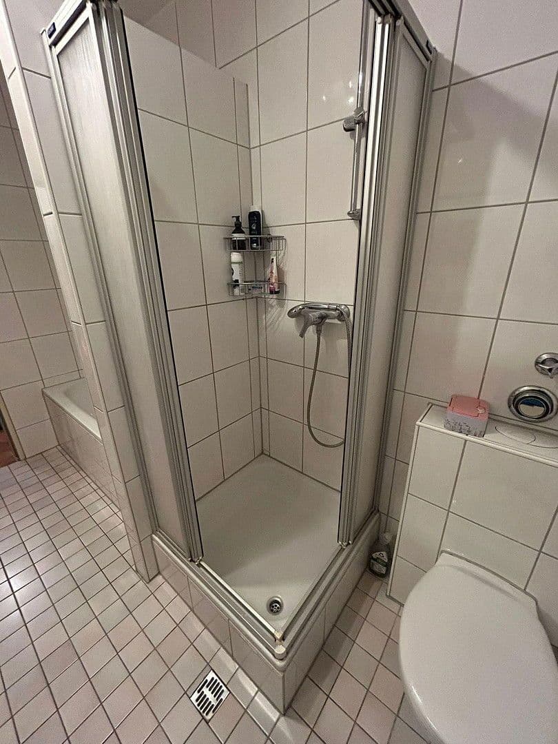 2 bedroom flat to rent, 64 m², Riedrain 9, Frankfurt, Hesse 2 bedroom flat to rent, 64 m², Riedrain 9, Frankfurt, Hesse