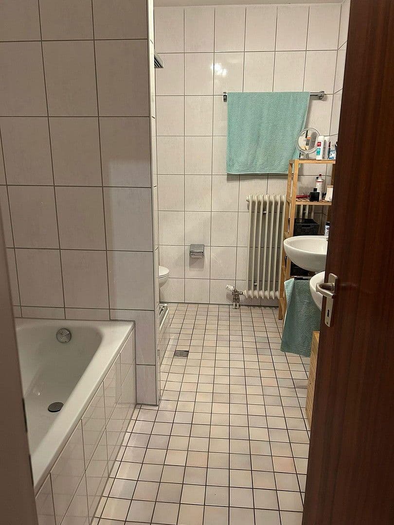 2 bedroom flat to rent, 64 m², Riedrain 9, Frankfurt, Hesse 2 bedroom flat to rent, 64 m², Riedrain 9, Frankfurt, Hesse