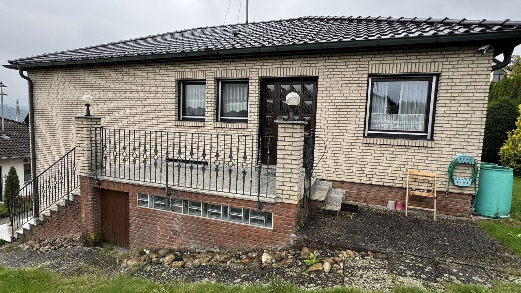 house for sale, 180 m², Wächtersbach, Hesse house for sale, 180 m², Wächtersbach, Hesse