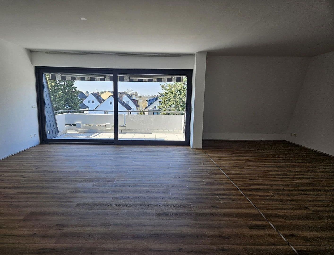 3 bedroom flat to rent, 105 m², Hugenottenallee 95-97, Neu-Isenburg, Hesse 3 bedroom flat to rent, 105 m², Hugenottenallee 95-97, Neu-Isenburg, Hesse