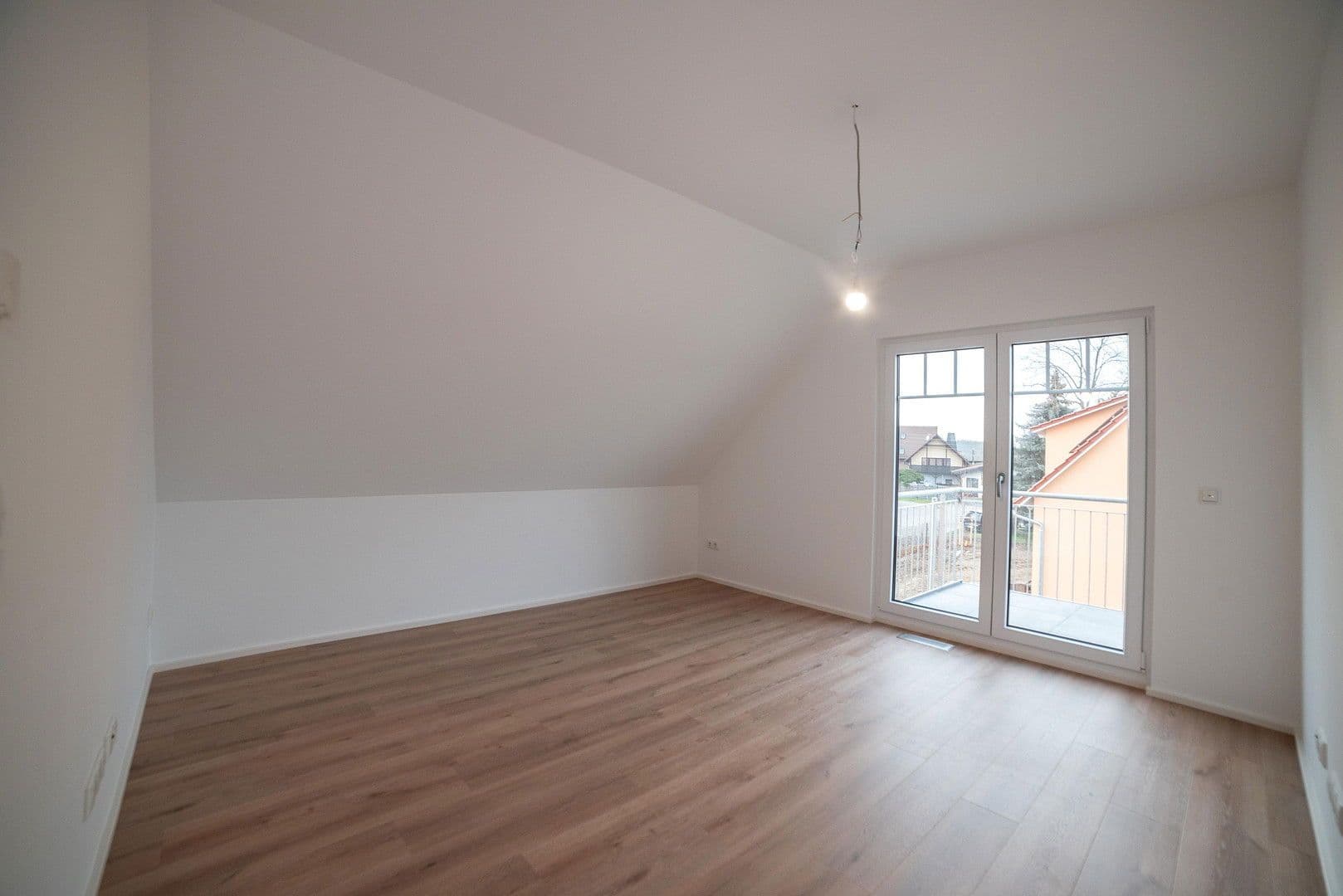 3 bedroom with open-plan kitchen flat to rent, 112 m², Brunnenweg 2A, Kamenz - Kamjenc, Saxony 3 bedroom with open-plan kitchen flat to rent, 112 m², Brunnenweg 2A, Kamenz - Kamjenc, Saxony