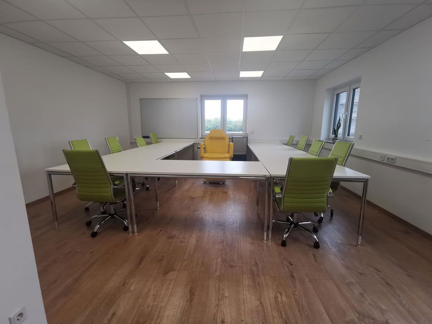 office to rent, 137 m², Hadamar, Hesse office to rent, 137 m², Hadamar, Hesse