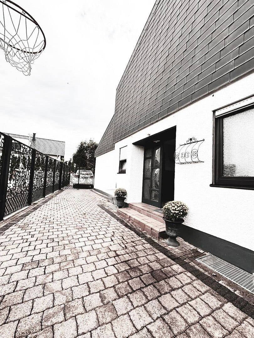 house for sale, 297 m², Am Mühlhebel 9, Weilerbach, Rhineland-Palatinate house for sale, 297 m², Am Mühlhebel 9, Weilerbach, Rhineland-Palatinate