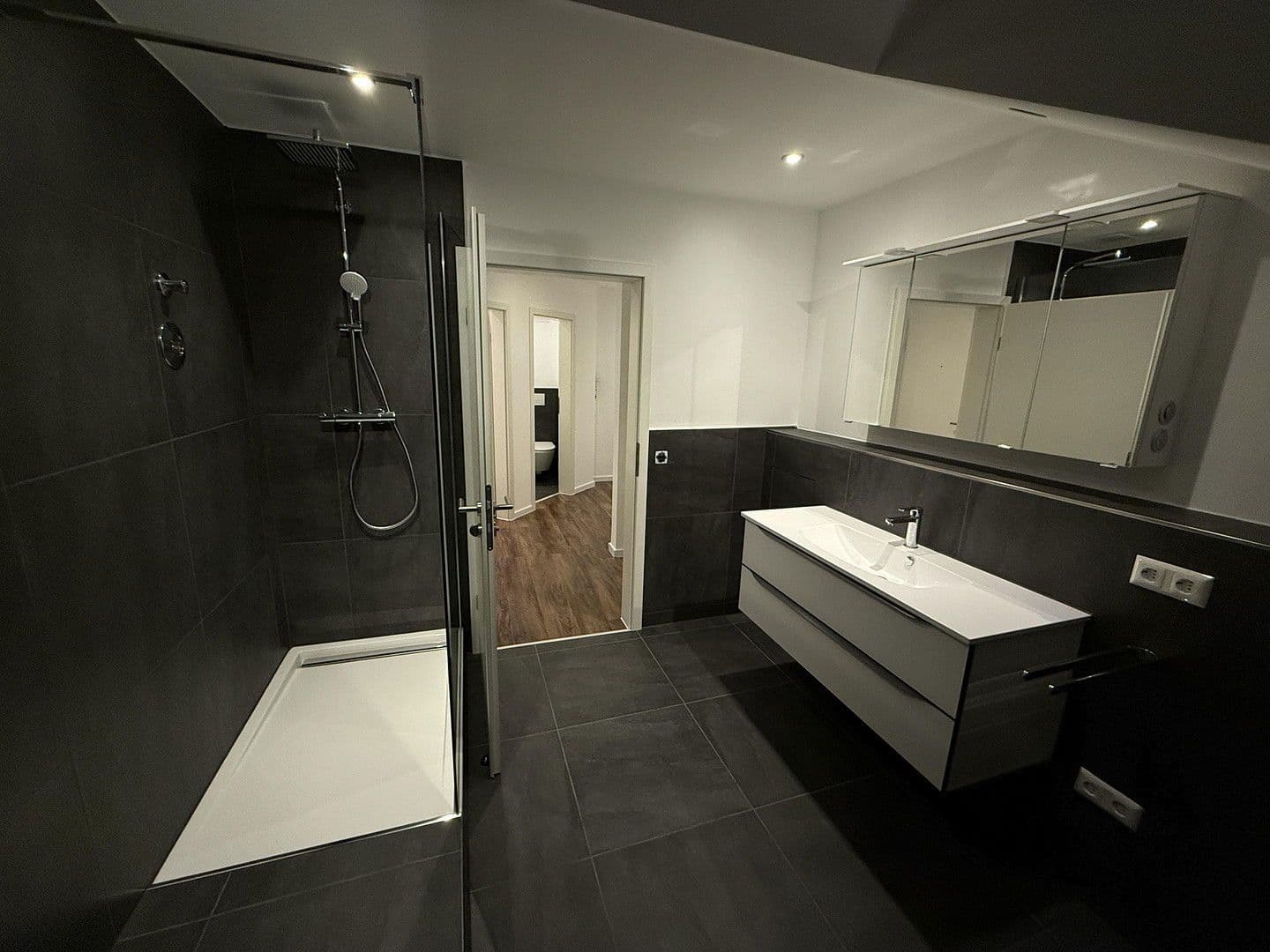 2 bedroom with open-plan kitchen flat to rent, 82 m², Tiergartenweg 2/1, Ebersbach an der Fils, Baden-Württemberg 2 bedroom with open-plan kitchen flat to rent, 82 m², Tiergartenweg 2/1, Ebersbach an der Fils, Baden-Württemberg