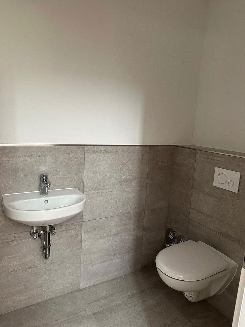 house to rent, 130 m², Rießelweg 2a, Stelle, Lower Saxony house to rent, 130 m², Rießelweg 2a, Stelle, Lower Saxony