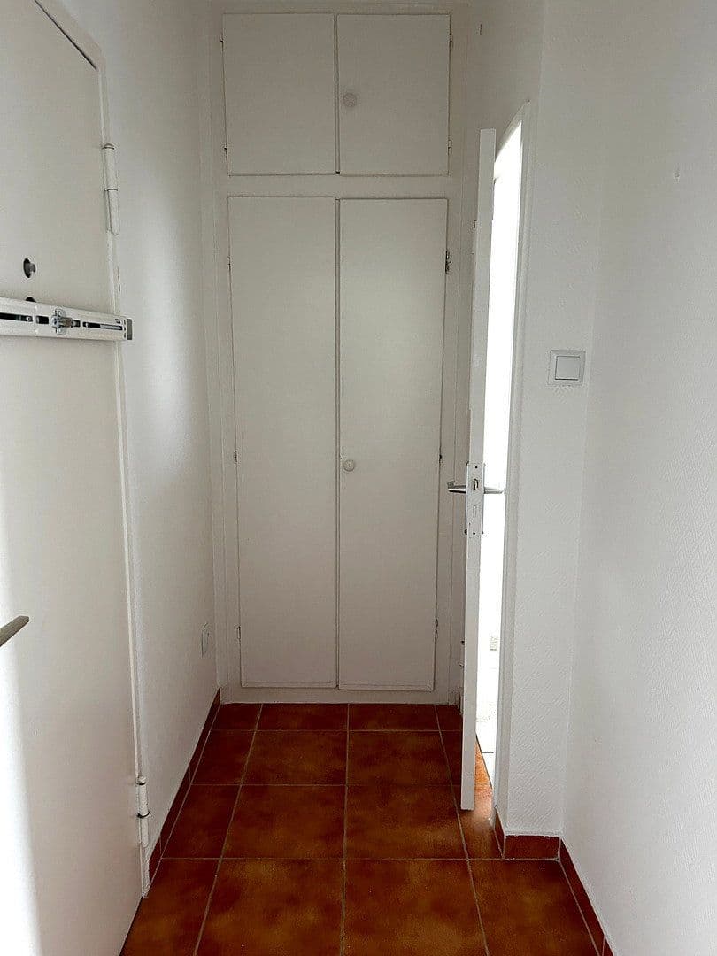 1 bedroom flat to rent, 40 m², Saarlandstraße 44, Pinneberg, Schleswig-Holstein 1 bedroom flat to rent, 40 m², Saarlandstraße 44, Pinneberg, Schleswig-Holstein