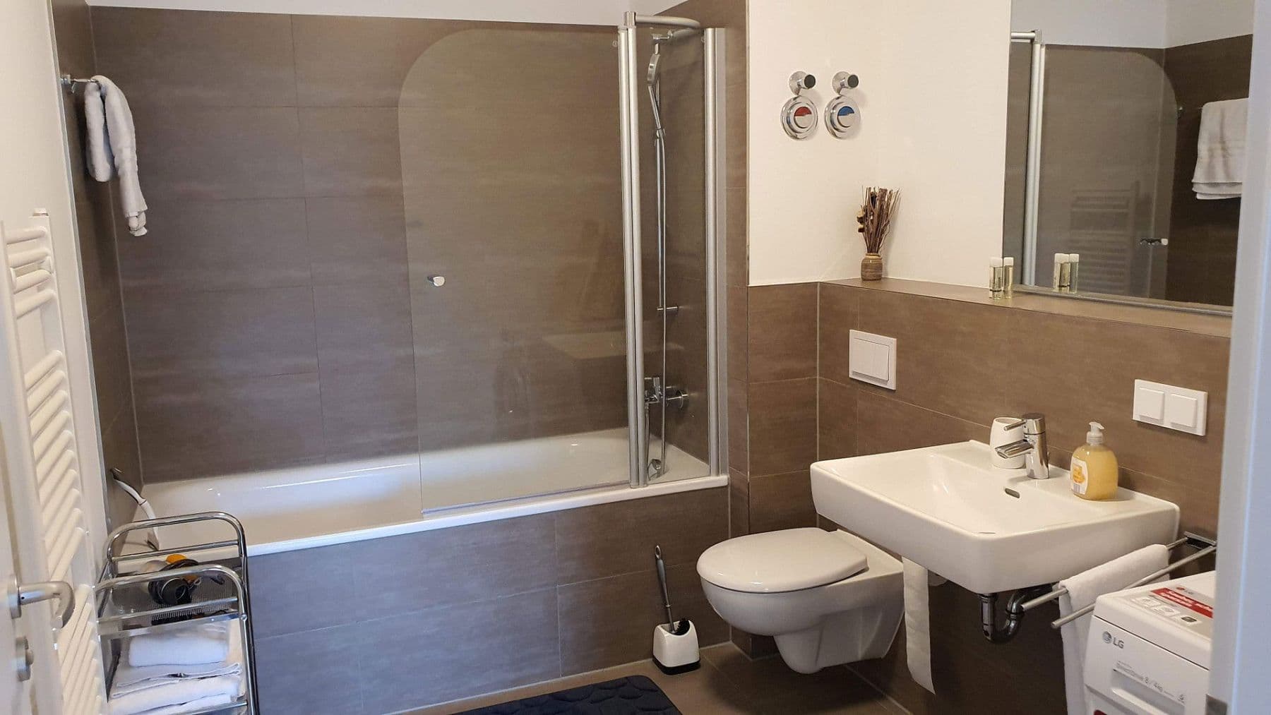 3 bedroom flat to rent, 76 m², Frankenallee 00, Frankfurt am Main, Hesse 3 bedroom flat to rent, 76 m², Frankenallee 00, Frankfurt am Main, Hesse