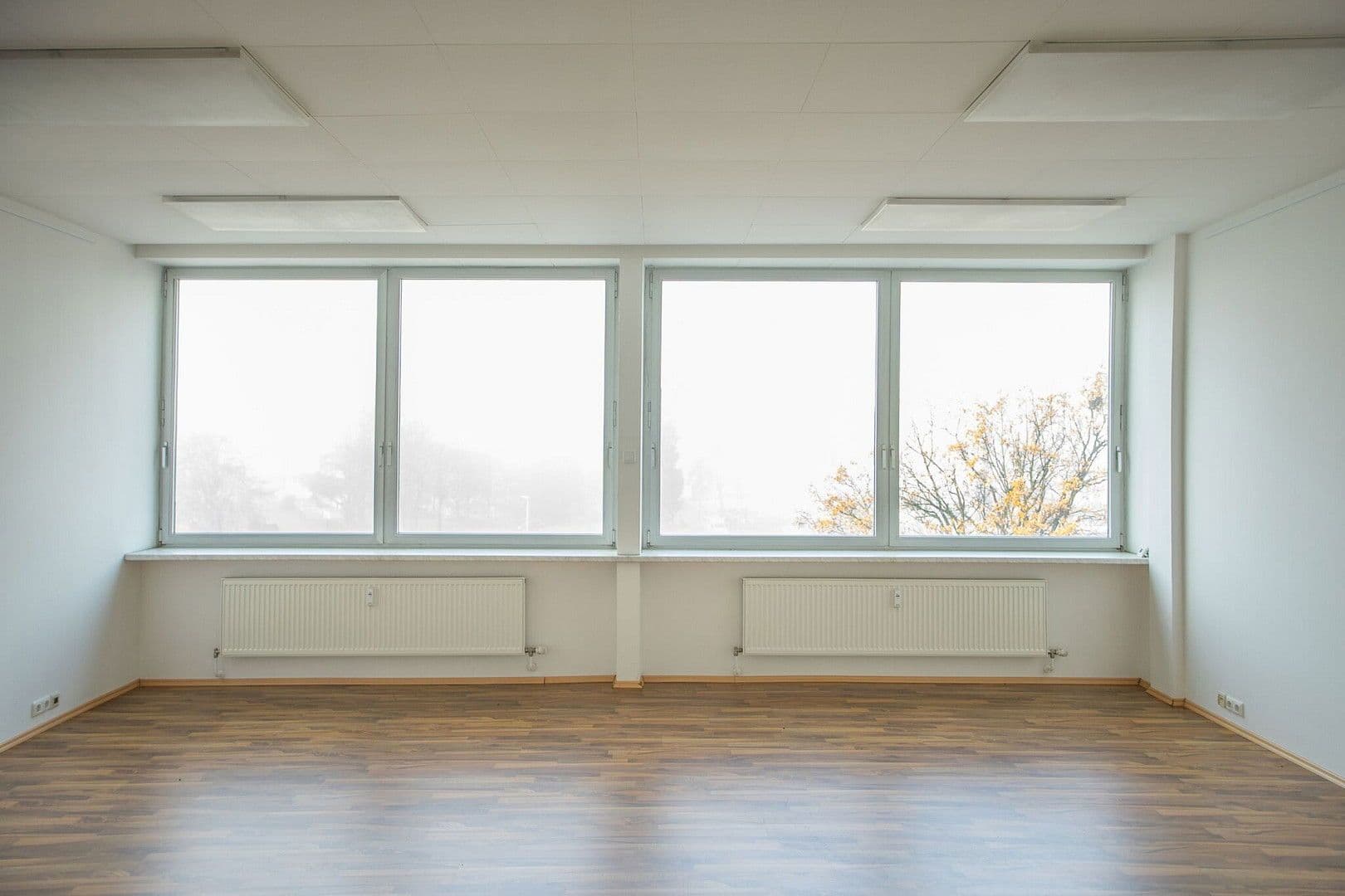 office to rent, 1,000 m², Langweid am Lech, Bavaria office to rent, 1,000 m², Langweid am Lech, Bavaria