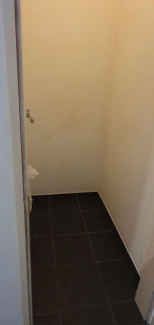 2 bedroom flat to rent, 63 m², Rheinstr. 16, Krefeld, North Rhine-Westphalia 2 bedroom flat to rent, 63 m², Rheinstr. 16, Krefeld, North Rhine-Westphalia