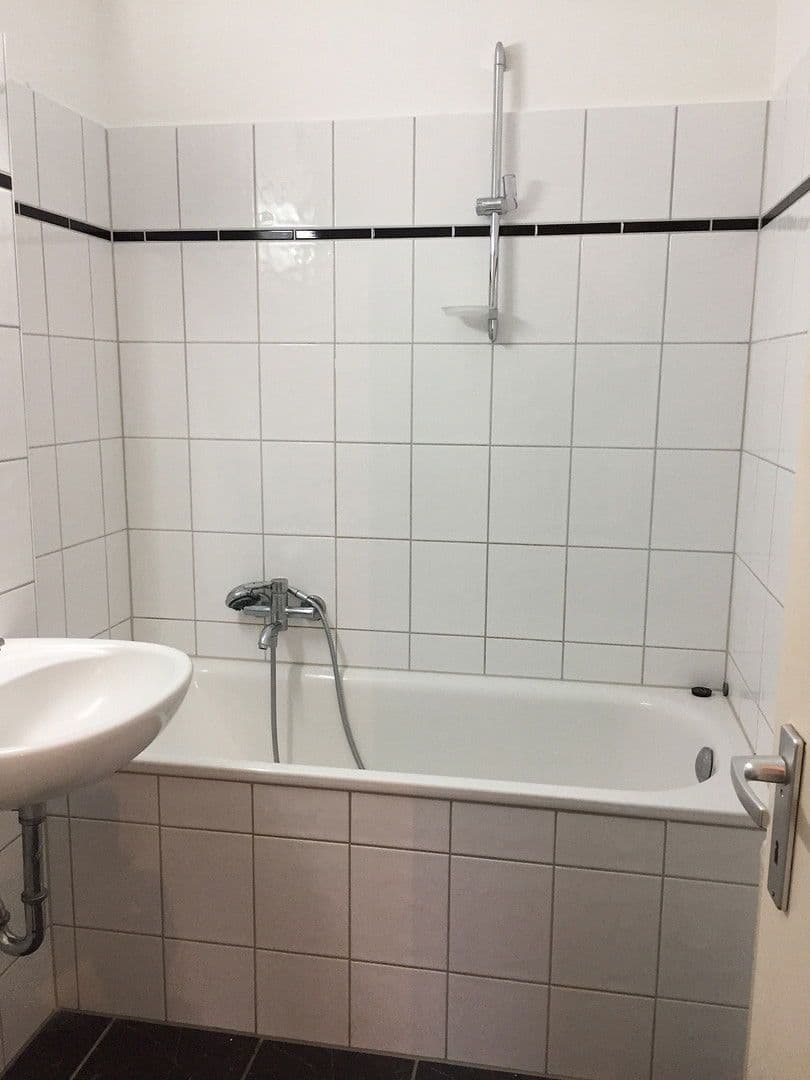 2 bedroom flat to rent, 63 m², Rheinstr. 16, Krefeld, North Rhine-Westphalia 2 bedroom flat to rent, 63 m², Rheinstr. 16, Krefeld, North Rhine-Westphalia