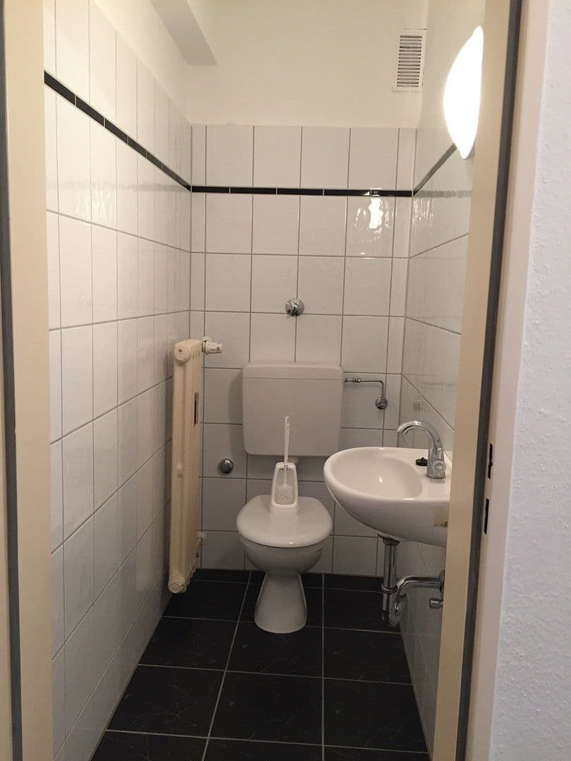 2 bedroom flat to rent, 63 m², Rheinstr. 16, Krefeld, North Rhine-Westphalia 2 bedroom flat to rent, 63 m², Rheinstr. 16, Krefeld, North Rhine-Westphalia