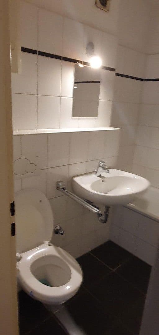 2 bedroom flat to rent, 63 m², Rheinstr. 16, Krefeld, North Rhine-Westphalia 2 bedroom flat to rent, 63 m², Rheinstr. 16, Krefeld, North Rhine-Westphalia