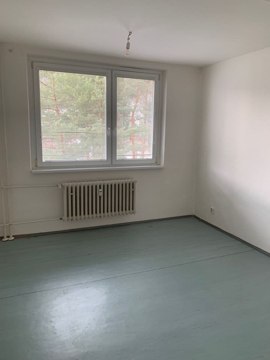 1 bedroom flat to rent, 38 m², ulice Čoupkových, Brno, Jihomoravský Region 1 bedroom flat to rent, 38 m², ulice Čoupkových, Brno, Jihomoravský Region