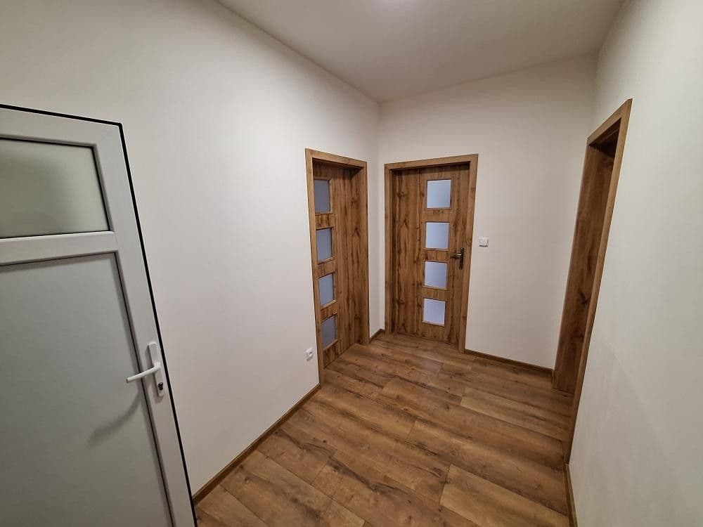 1 bedroom with open-plan kitchen flat to rent, 50 m², Za Humny, Chyňava, Středočeský Region 1 bedroom with open-plan kitchen flat to rent, 50 m², Za Humny, Chyňava, Středočeský Region