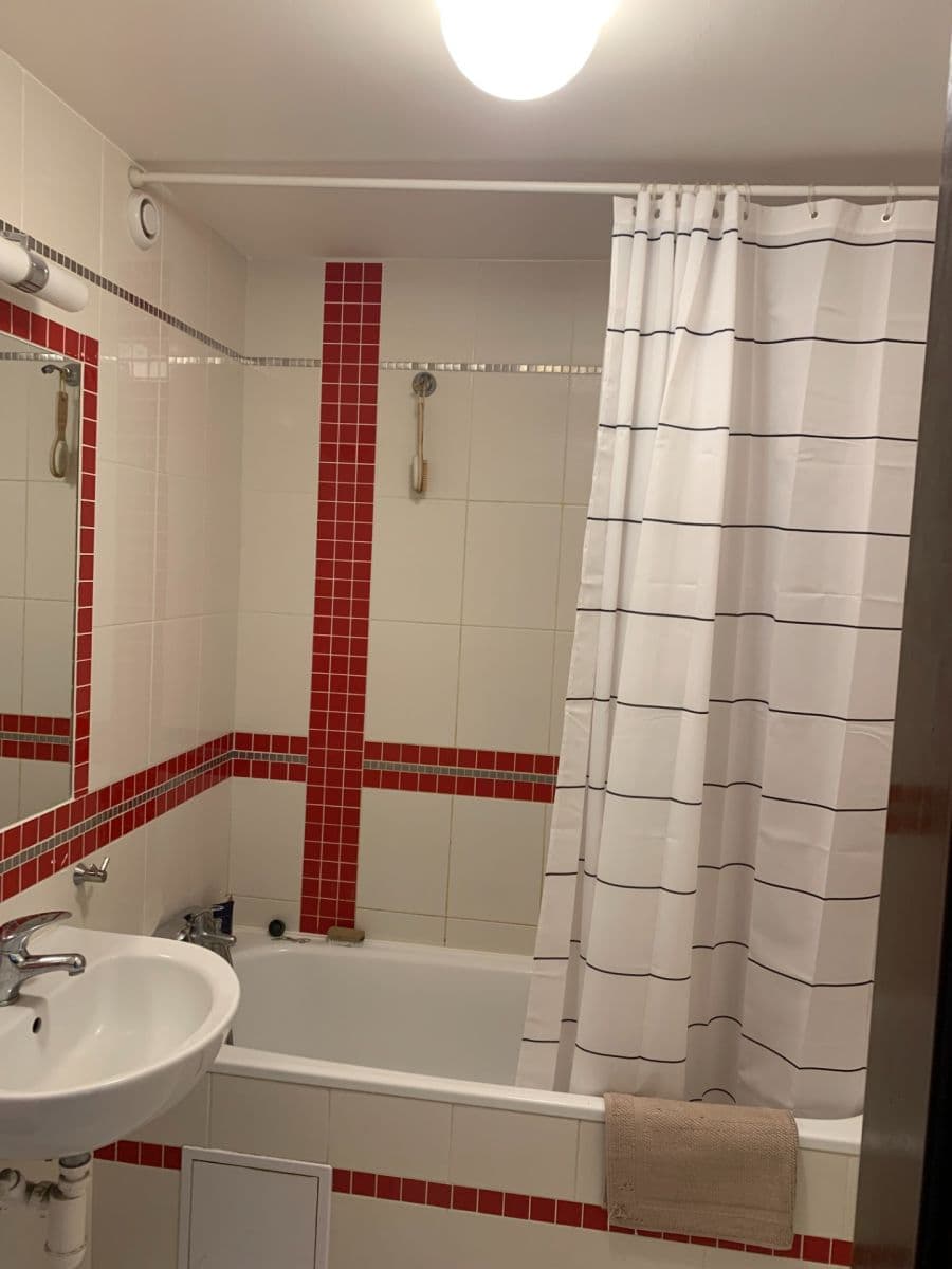 2 bedroom with open-plan kitchen flat to rent, 68 m², Lupáčova, Prague, Prague 2 bedroom with open-plan kitchen flat to rent, 68 m², Lupáčova, Prague, Prague