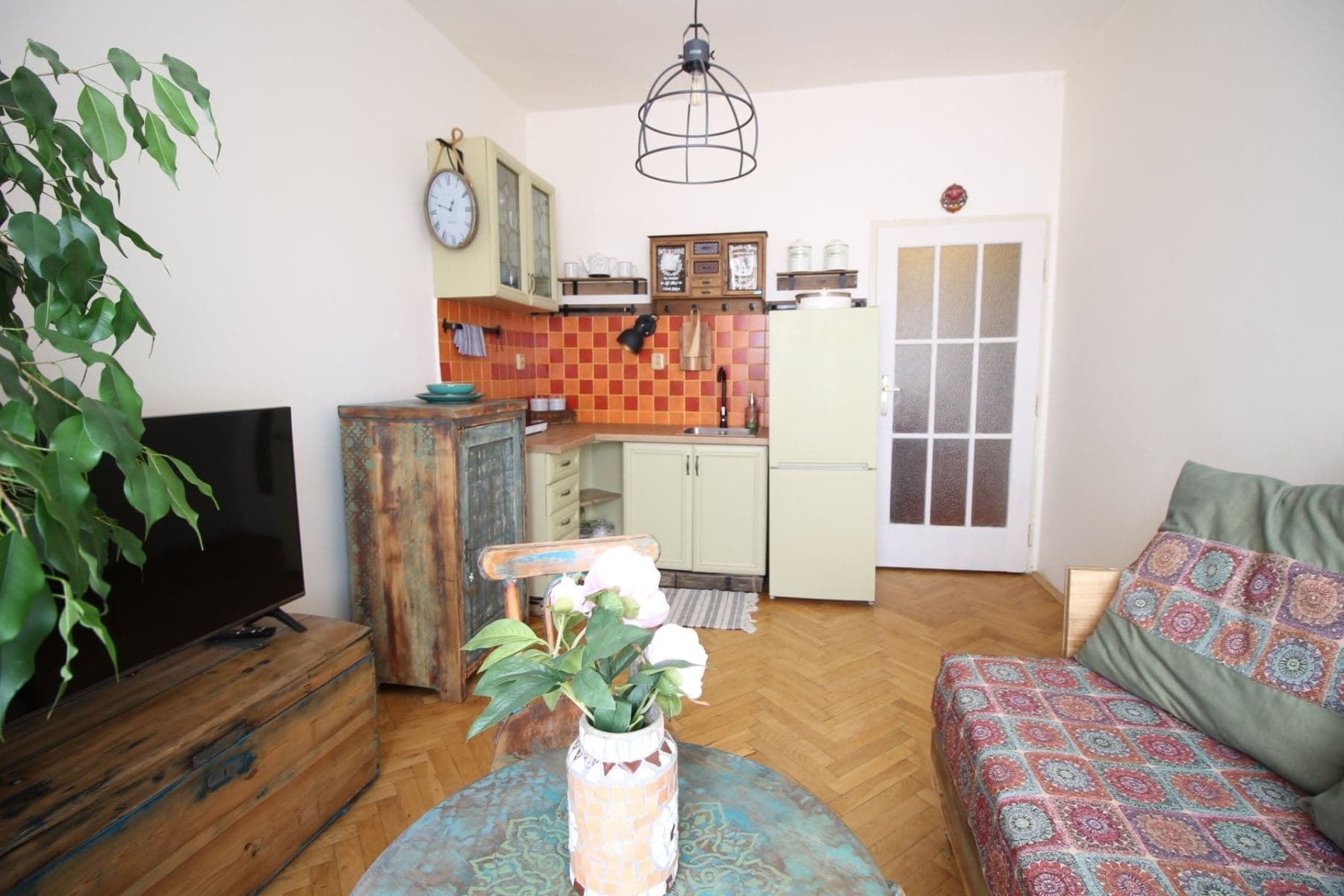 1 bedroom with open-plan kitchen flat to rent, 36 m², Nádražní, Prague, Prague 1 bedroom with open-plan kitchen flat to rent, 36 m², Nádražní, Prague, Prague