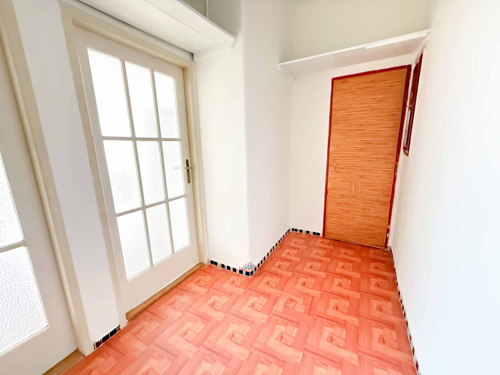 1 bedroom with open-plan kitchen flat to rent, 36 m², Nádražní, Prague, Prague 1 bedroom with open-plan kitchen flat to rent, 36 m², Nádražní, Prague, Prague