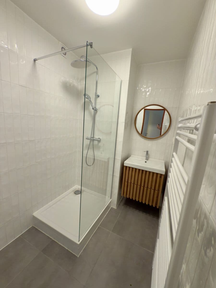 3 bedroom with open-plan kitchen flat to rent, 82 m², Vysočanská, Prague, Prague 3 bedroom with open-plan kitchen flat to rent, 82 m², Vysočanská, Prague, Prague