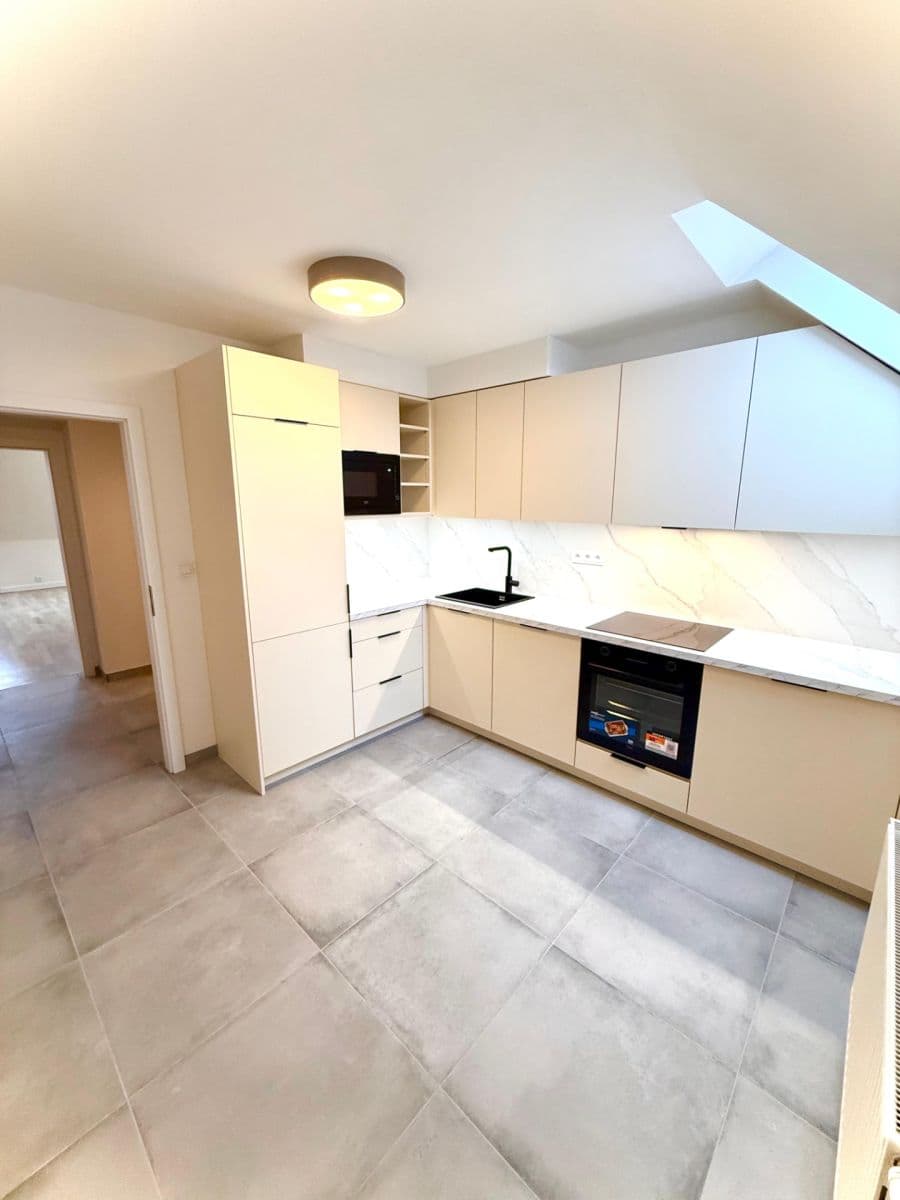 3 bedroom flat for sale, 84 m², Lublaňská, Prague, Prague 3 bedroom flat for sale, 84 m², Lublaňská, Prague, Prague