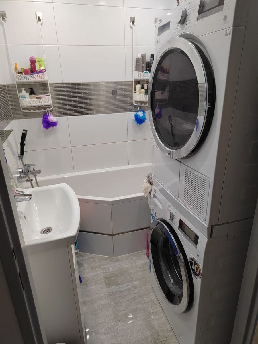 3 bedroom flat to rent, 68 m², Opavská, Teplice, Ústecký Region 3 bedroom flat to rent, 68 m², Opavská, Teplice, Ústecký Region