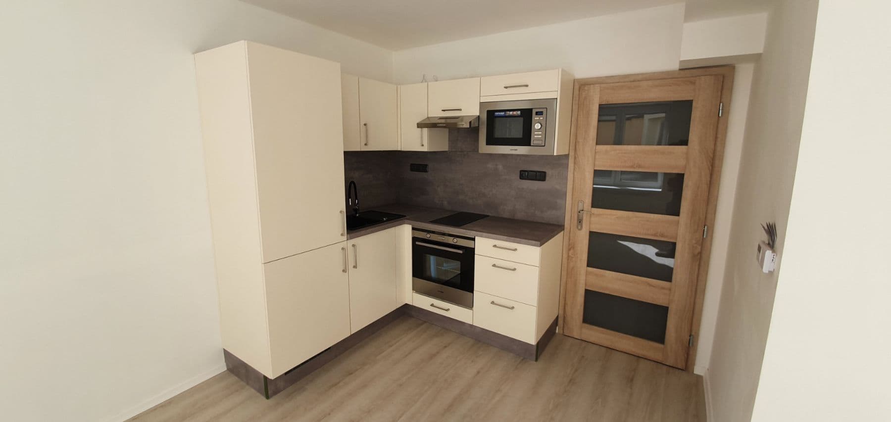 Studio flat to rent, 38 m², Dalibora z Myšlína, Doksy, Liberecký Region Studio flat to rent, 38 m², Dalibora z Myšlína, Doksy, Liberecký Region