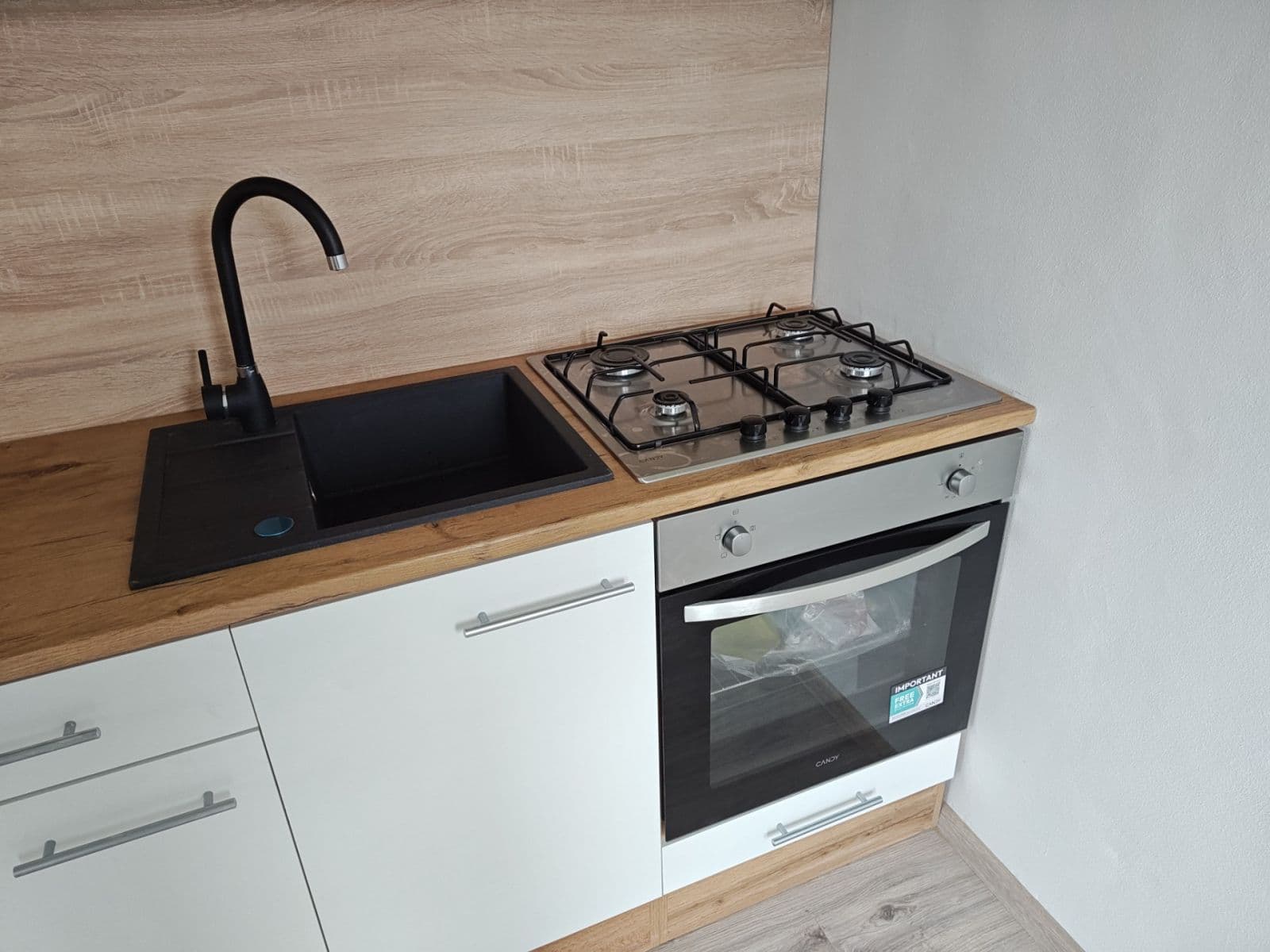 1 bedroom with open-plan kitchen flat to rent, 45 m², Želivského, Havířov, Moravskoslezský Region 1 bedroom with open-plan kitchen flat to rent, 45 m², Želivského, Havířov, Moravskoslezský Region