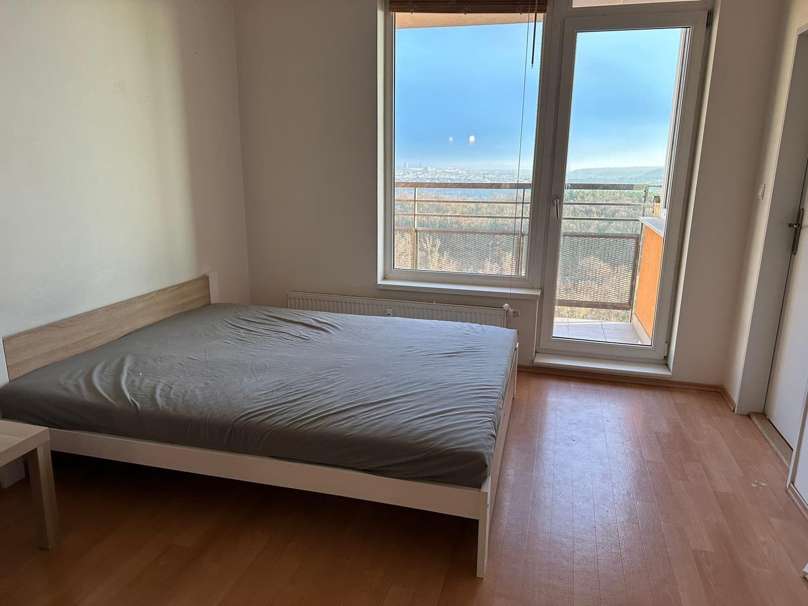 1 bedroom with open-plan kitchen flat to rent, 50 m², Hnězdenská, Prague, Prague 1 bedroom with open-plan kitchen flat to rent, 50 m², Hnězdenská, Prague, Prague