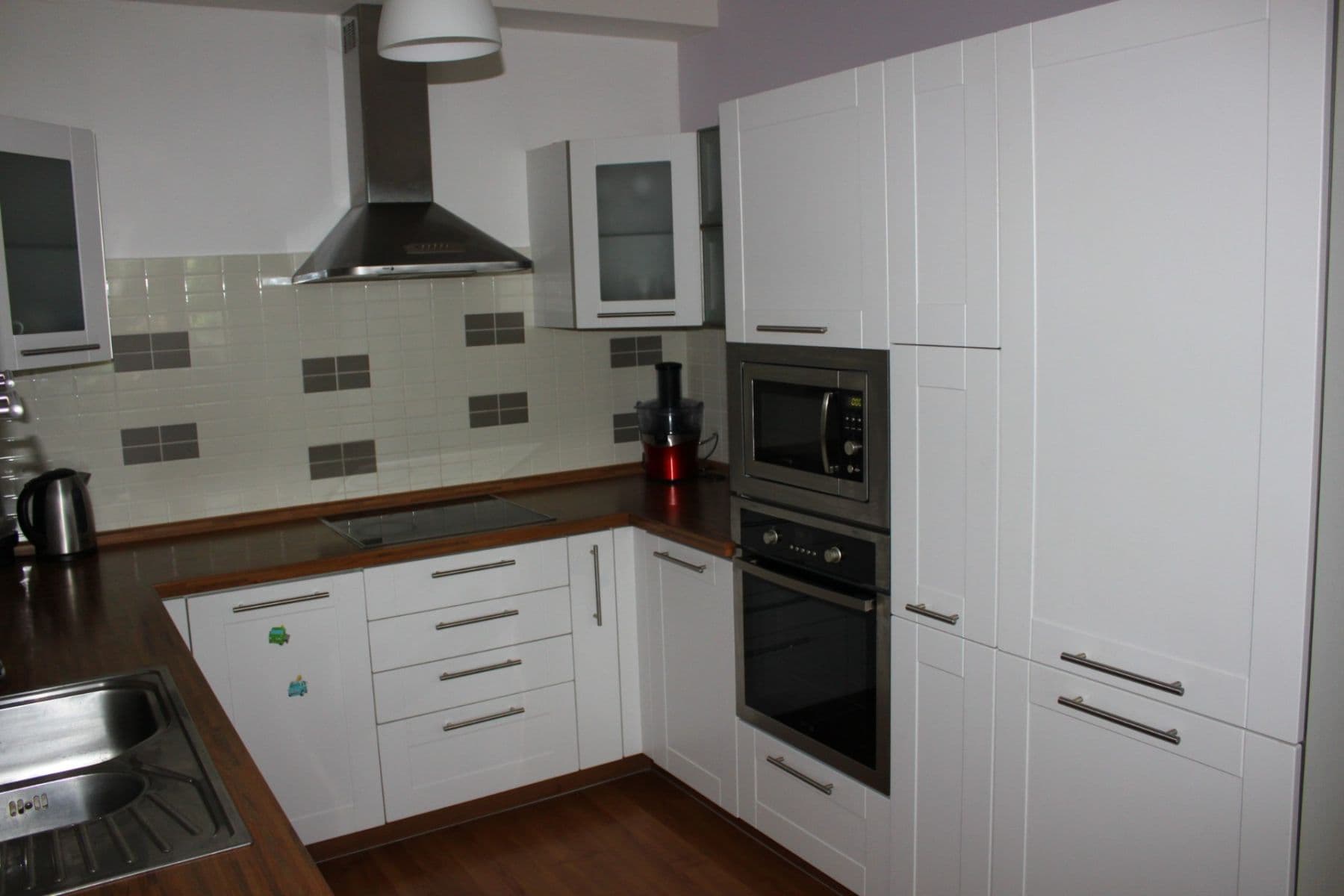 2 bedroom with open-plan kitchen flat to rent, 73 m², Vřesovická, Prague, Prague 2 bedroom with open-plan kitchen flat to rent, 73 m², Vřesovická, Prague, Prague