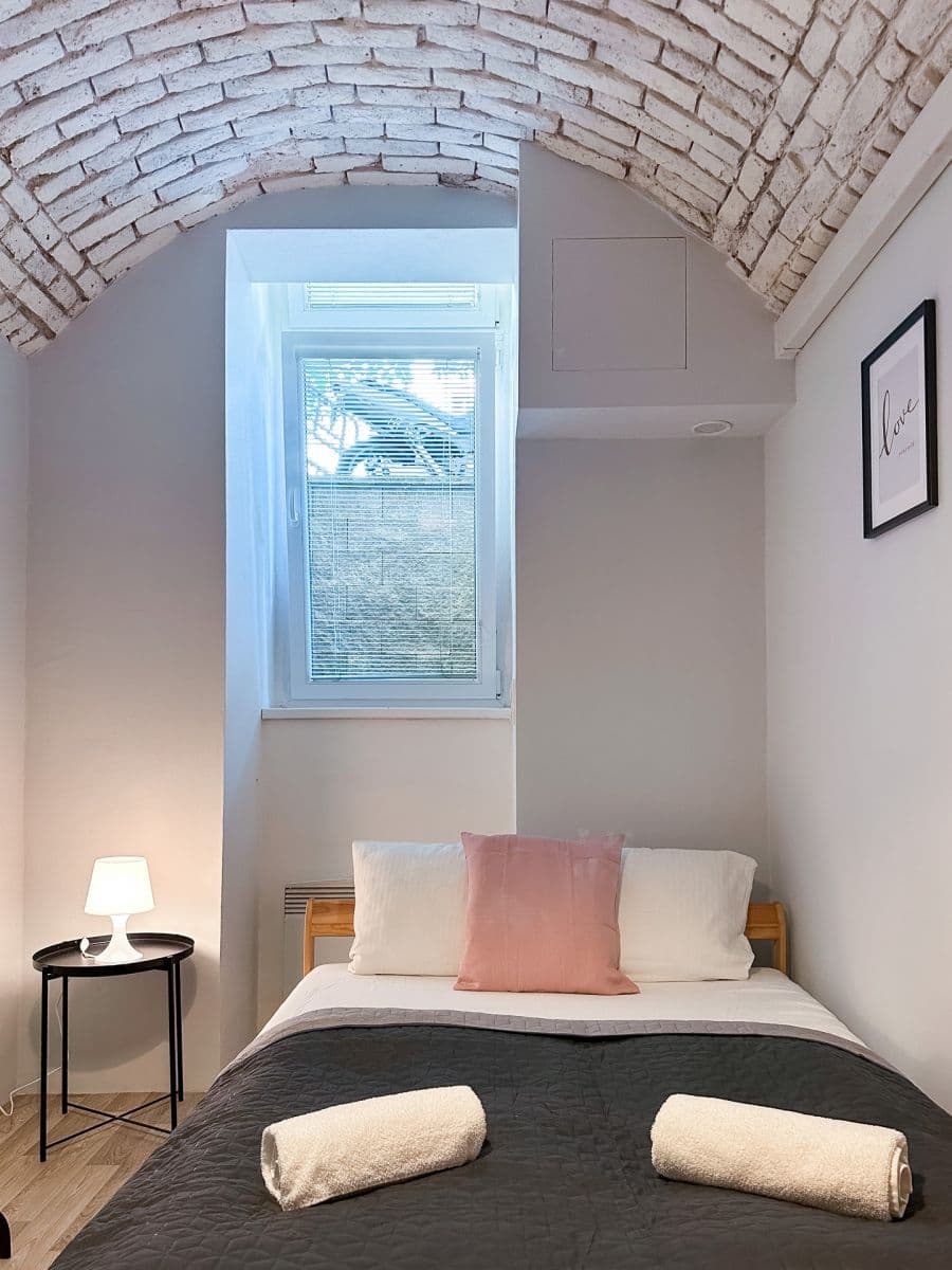 Studio flat to rent, 20 m², Víta Nejedlého, Prague, Prague Studio flat to rent, 20 m², Víta Nejedlého, Prague, Prague