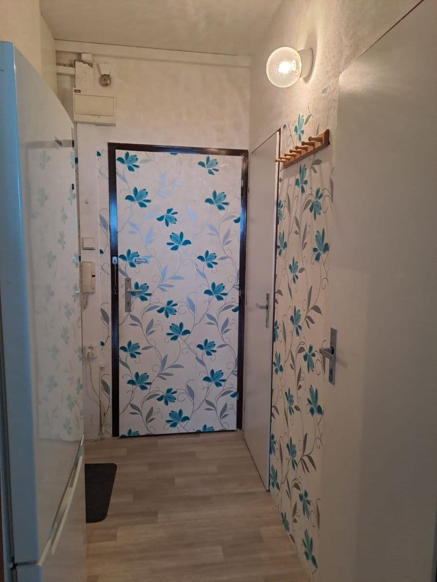 Small studio flat to rent, 32 m², Na Ohradě, Strakonice, Jihočeský Region Small studio flat to rent, 32 m², Na Ohradě, Strakonice, Jihočeský Region