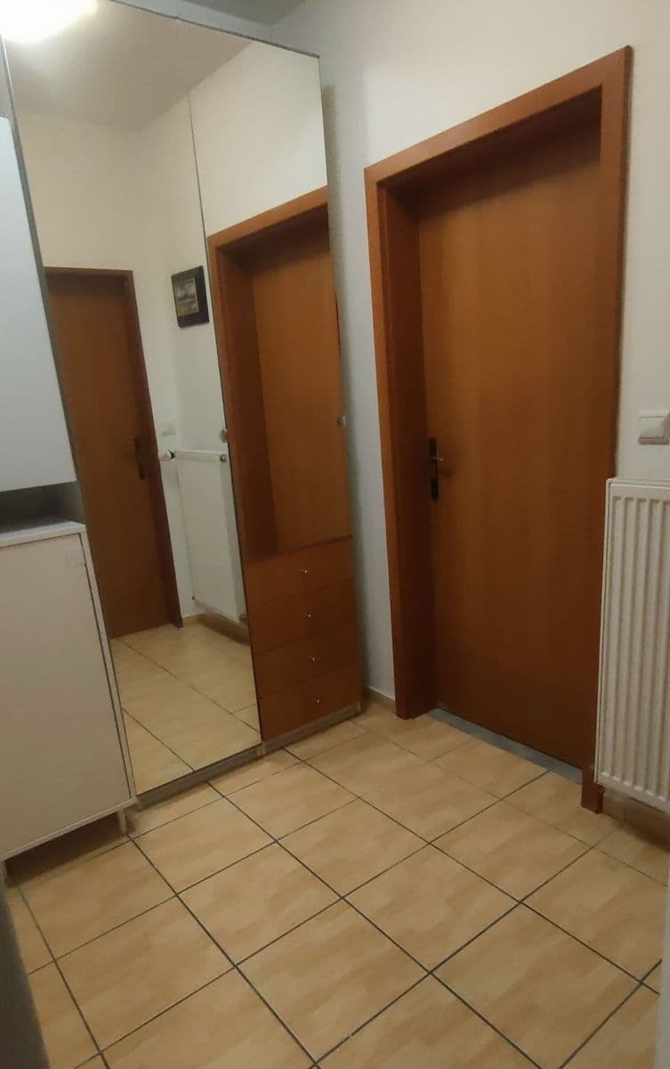 2 bedroom with open-plan kitchen flat to rent, 63 m², Mezi Domy, Jesenice, Středočeský Region 2 bedroom with open-plan kitchen flat to rent, 63 m², Mezi Domy, Jesenice, Středočeský Region