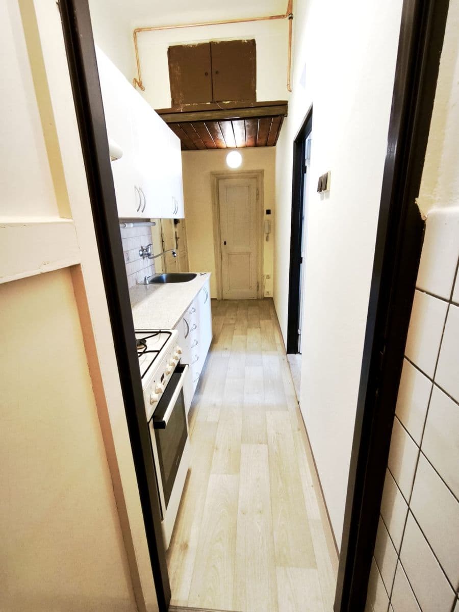 2 bedroom flat to rent, 49 m², Parléřova, Prague, Prague 2 bedroom flat to rent, 49 m², Parléřova, Prague, Prague