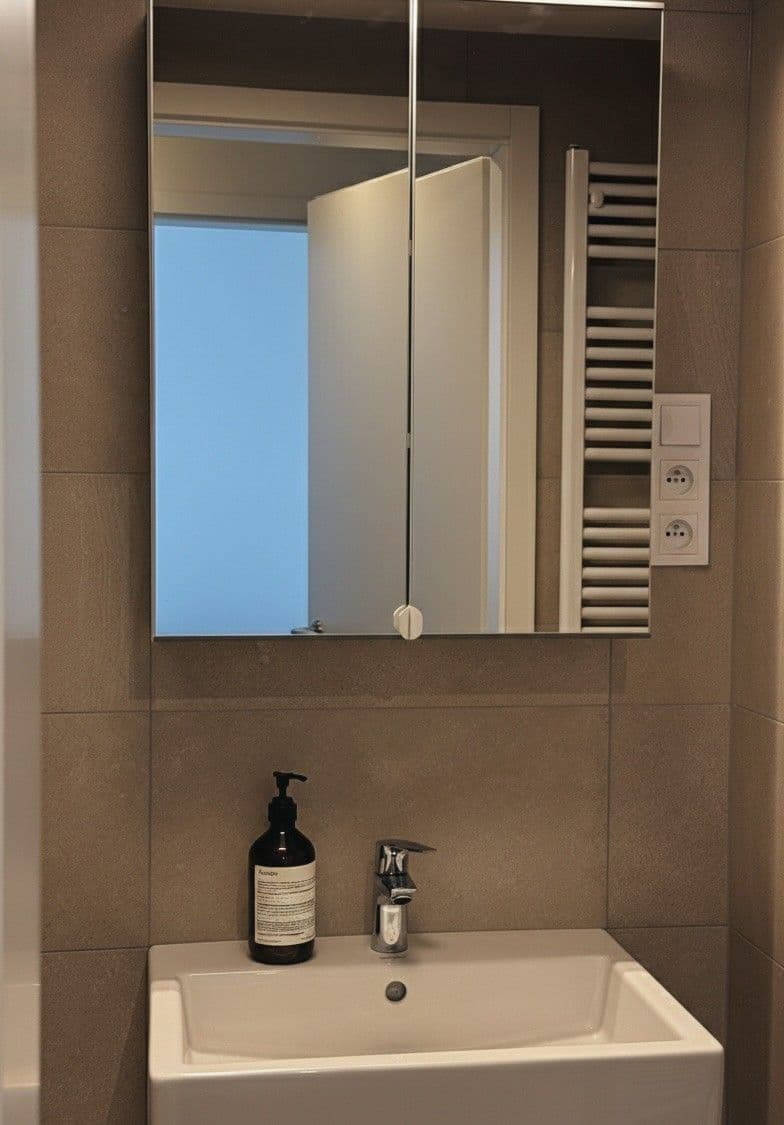 1 bedroom with open-plan kitchen flat to rent, 38 m², Ke křížku, Kladno, Středočeský Region 1 bedroom with open-plan kitchen flat to rent, 38 m², Ke křížku, Kladno, Středočeský Region