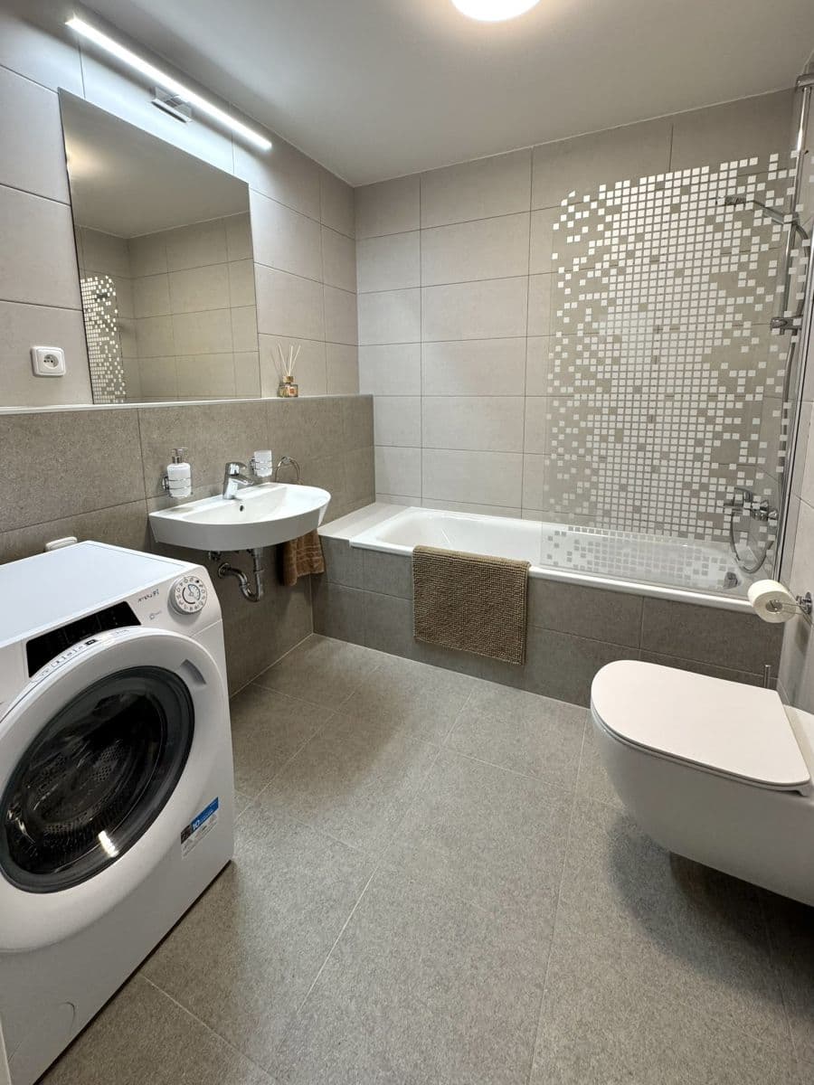 flat to rent, 55 m², náměstí Olgy Scheinpflugové, Prague, Prague flat to rent, 55 m², náměstí Olgy Scheinpflugové, Prague, Prague