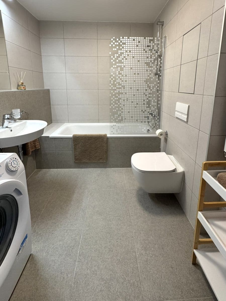 flat to rent, 55 m², náměstí Olgy Scheinpflugové, Prague, Prague flat to rent, 55 m², náměstí Olgy Scheinpflugové, Prague, Prague