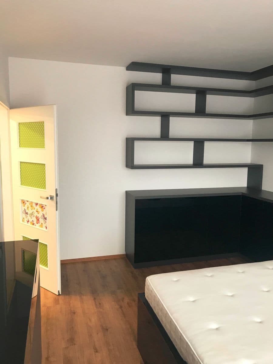 3 bedroom with open-plan kitchen flat for sale, 93 m², Turgeněvova, Brno, Jihomoravský Region 3 bedroom with open-plan kitchen flat for sale, 93 m², Turgeněvova, Brno, Jihomoravský Region