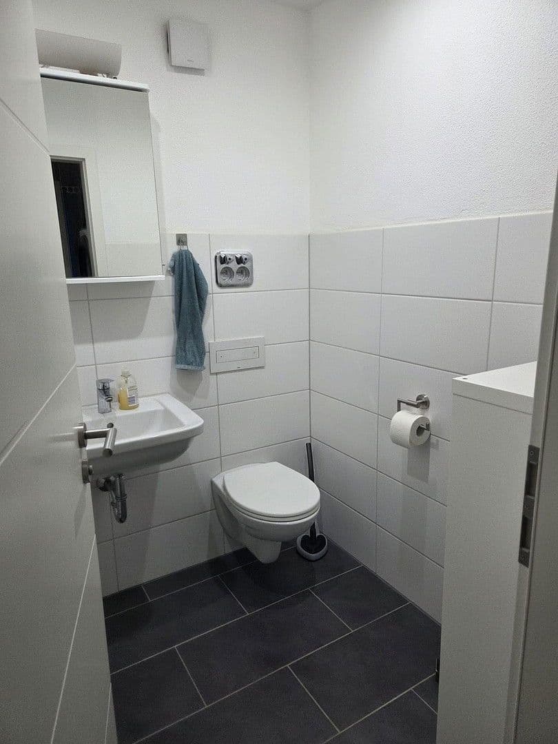 2 bedroom with open-plan kitchen flat for sale, 100 m², Karlsruhe, Baden-Württemberg 2 bedroom with open-plan kitchen flat for sale, 100 m², Karlsruhe, Baden-Württemberg