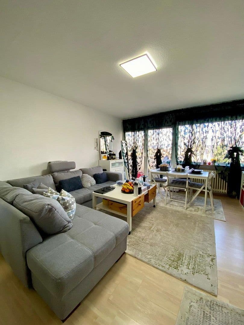 1 bedroom flat for sale, 30 m², Rotdornweg 4, Eschborn, Hesse 1 bedroom flat for sale, 30 m², Rotdornweg 4, Eschborn, Hesse