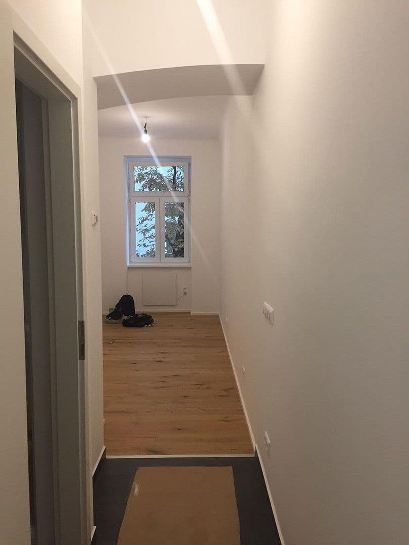 office to rent, 20 m², Fröbelgasse 42 T10, Wien, Vienna office to rent, 20 m², Fröbelgasse 42 T10, Wien, Vienna