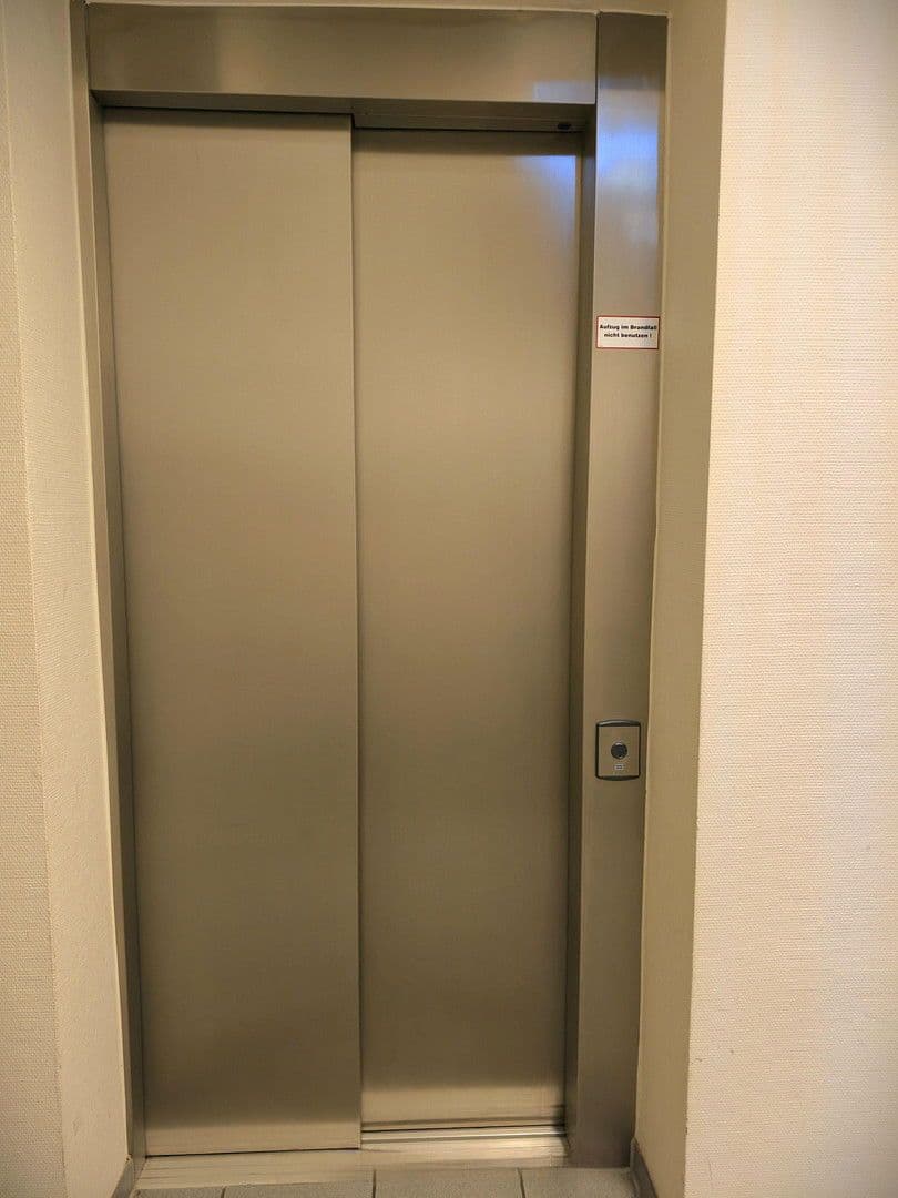 4 bedroom flat for sale, 96 m², Fürth, Bavaria 4 bedroom flat for sale, 96 m², Fürth, Bavaria