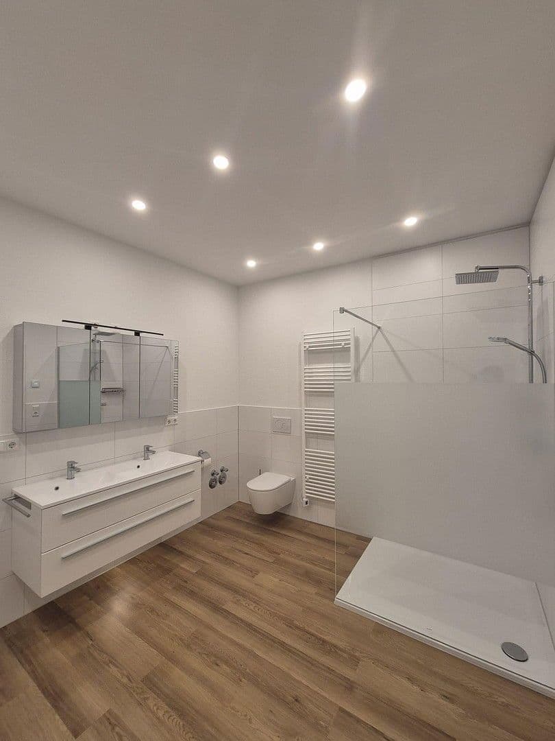 1 bedroom with open-plan kitchen flat to rent, 125 m², Zell am Harmersbach, Baden-Württemberg 1 bedroom with open-plan kitchen flat to rent, 125 m², Zell am Harmersbach, Baden-Württemberg