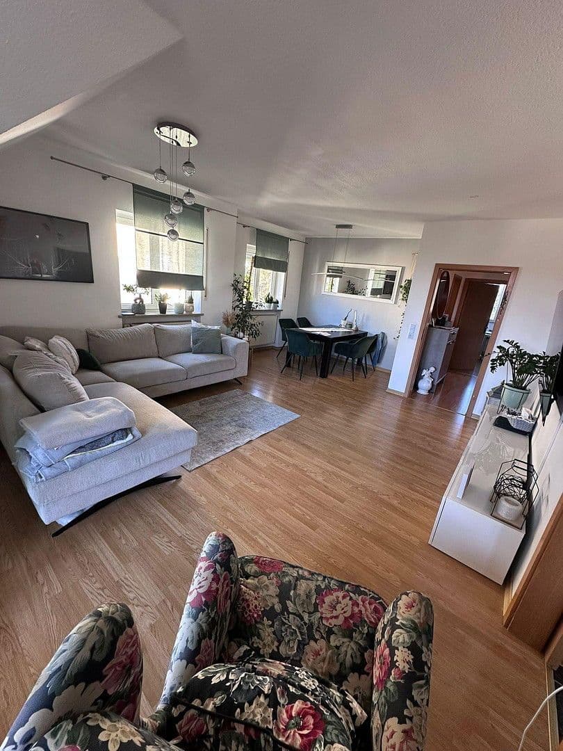 3 bedroom with open-plan kitchen flat for sale, 117 m², Hauptstraße 44F, Pfaffenhofen an der Roth, Bavaria 3 bedroom with open-plan kitchen flat for sale, 117 m², Hauptstraße 44F, Pfaffenhofen an der Roth, Bavaria