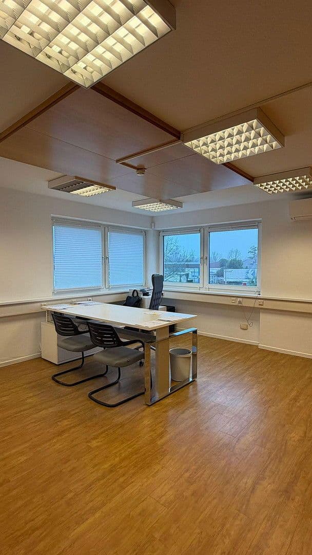 office to rent, 932 m², Fußgönheim, Rhineland-Palatinate office to rent, 932 m², Fußgönheim, Rhineland-Palatinate