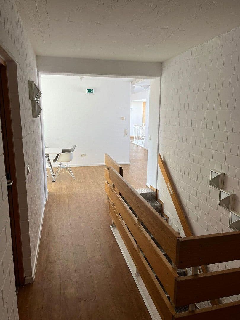 office to rent, 932 m², Fußgönheim, Rhineland-Palatinate office to rent, 932 m², Fußgönheim, Rhineland-Palatinate