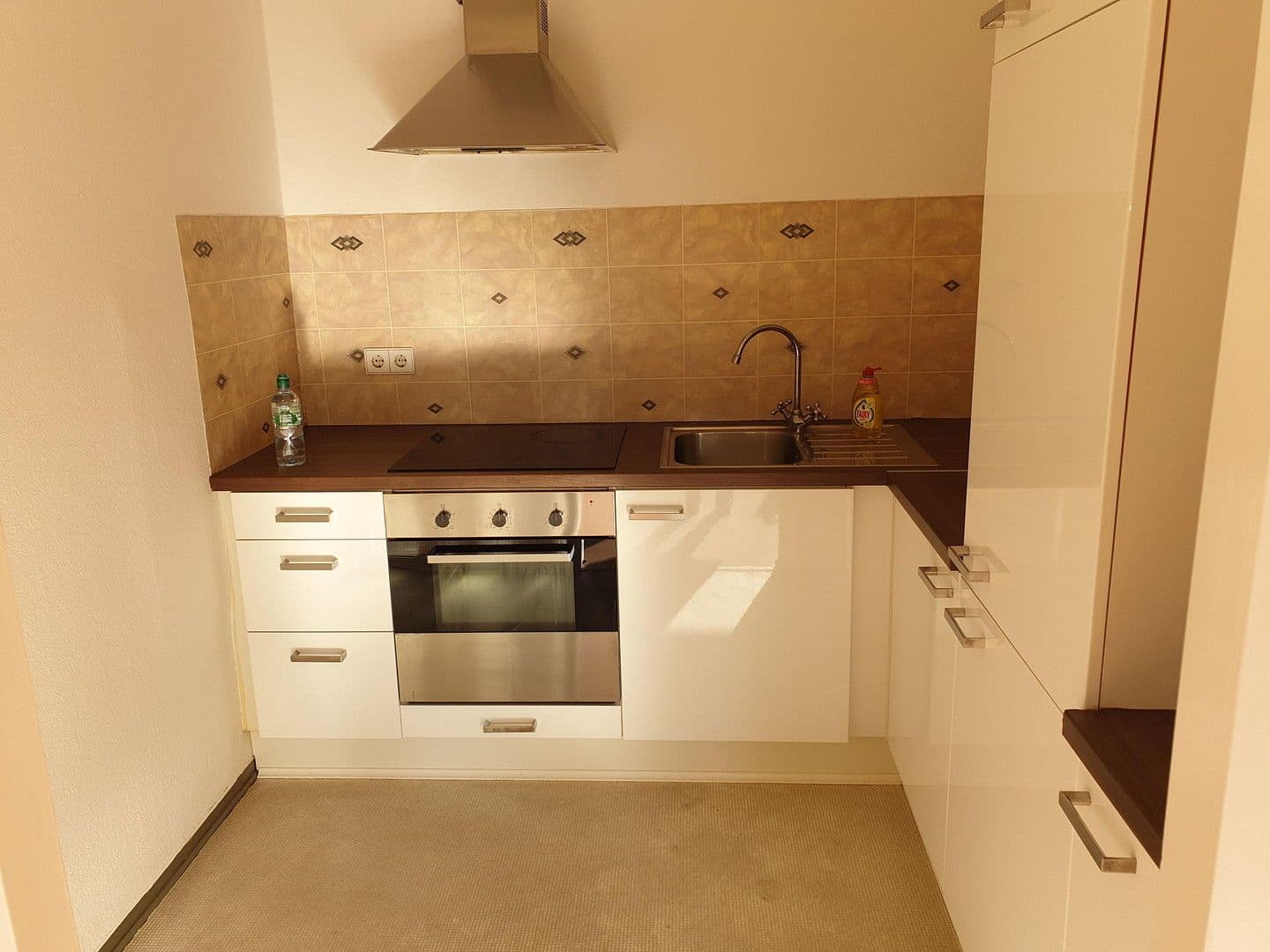 2 bedroom flat to rent, 55 m², Von-der-Mark-Straße 31, Duisburg, North Rhine-Westphalia 2 bedroom flat to rent, 55 m², Von-der-Mark-Straße 31, Duisburg, North Rhine-Westphalia