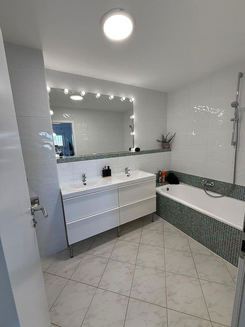 4 bedroom flat for sale, 100 m², Baden Baden, Baden-Württemberg 4 bedroom flat for sale, 100 m², Baden Baden, Baden-Württemberg