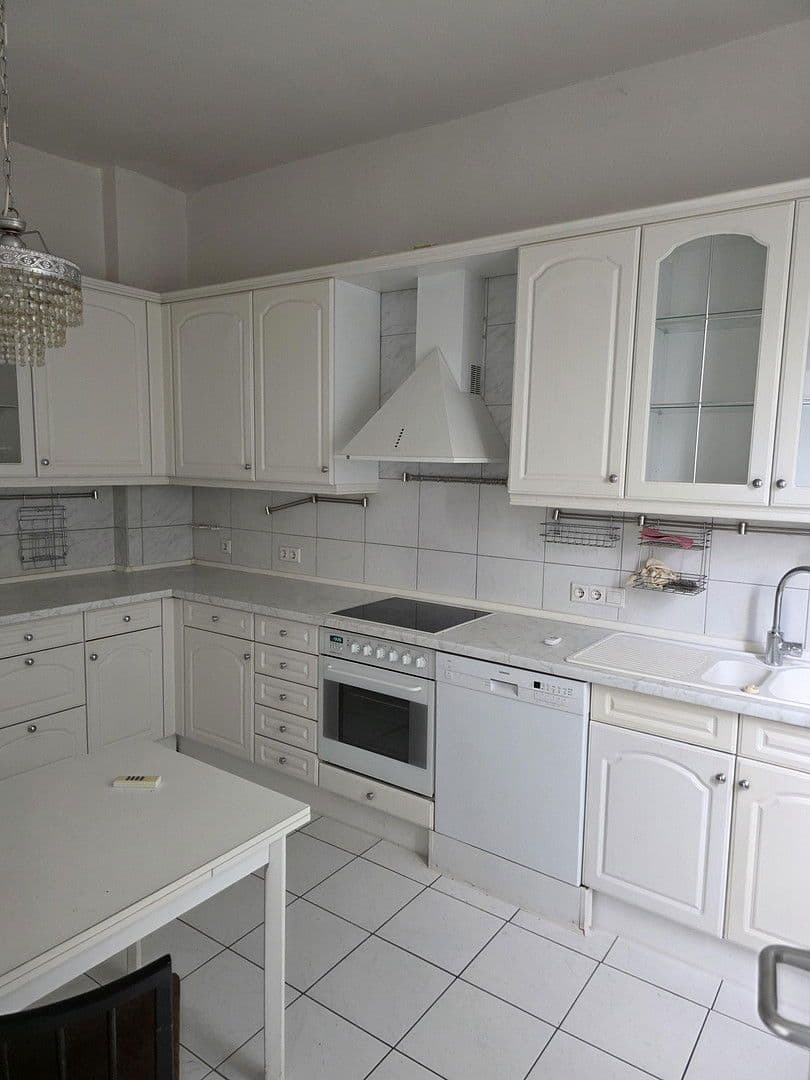 house to rent, 140 m², Düsseldorf, North Rhine-Westphalia house to rent, 140 m², Düsseldorf, North Rhine-Westphalia