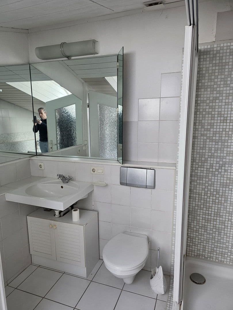 house to rent, 140 m², Düsseldorf, North Rhine-Westphalia house to rent, 140 m², Düsseldorf, North Rhine-Westphalia